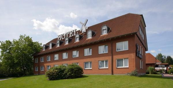 Hotel Zur Windmuhle Stapelfeld Екстер'єр фото